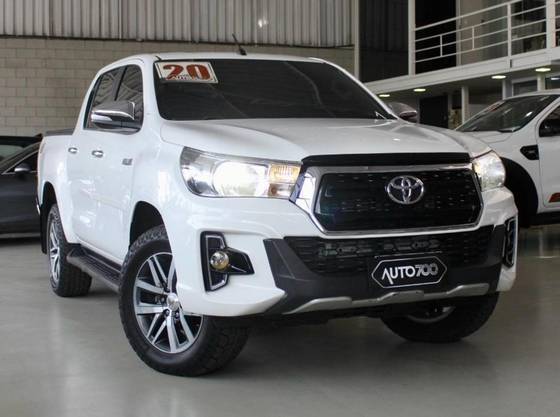 TOYOTA HILUX 2.8 SRV 4X4 CD 16V DIESEL 4P AUTOMÁTICO TOYOTA HILUX 2.8 SRV 4X4 CD 16V DIESEL 4P AUTOMÁTICO